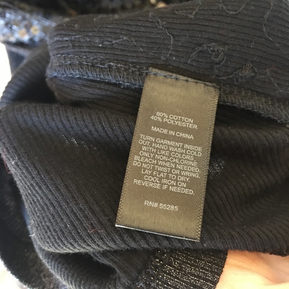 Set Domain Blk Sweater w/ Red & Black Sequin Cami - Picture 8 of 8